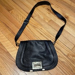Vintage Chloe Messenger Crossbody Pebble Leather Rare find Designer Luxury bucke